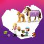 Preview: LEGO® Friends Pferd und Fohlen mit Pferdeanhänger 279 Teile 42695