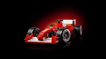 LEGO® Icons Ferrari F2004 und Michael Schumacher 735 Teile 11375