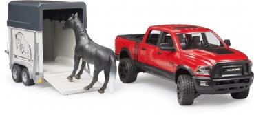Bruder Spielfahrzeug Freizeit Offroad RAM 2500 Power Wagon + Pferdeanhänger mit 1 Pferd 02501