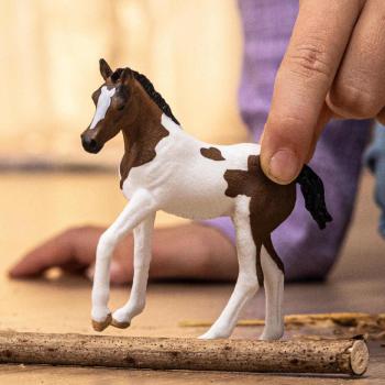Preview: Schleich HORSE CLUB Paint Horse Fohlen Einzelfigur 14899