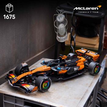 LEGO® Technic McLaren MCL39 F1® Rennwagen 1675 Teile 42228