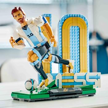 LEGO® Editions Football Lionel Messi - Fußballlegende 958 Teile 43015
