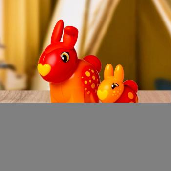 Brio Flora Spielfigur Zinnia & Peach 2 Teile inkl. 1 Flora Figur, 1 Minifigur 36216