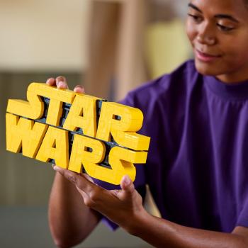LEGO® Star Wars™ Star Wars™ Logo aus LEGO Steinen 700 Teile 75407