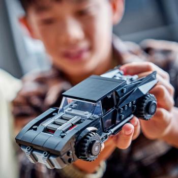 LEGO® DC Universe Super Heroes™ The Batman Batmobil 330 Teile 76332