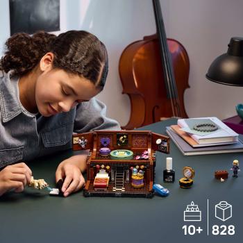 LEGO® Wednesday Die Wohnung des Eiskalten Händchens 828 Teile 76785
