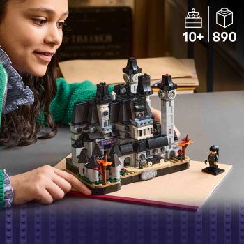 LEGO® Wednesday Nevermore Academy 890 Teile 76788