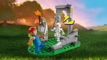 LEGO® Fortnite Das Lager von Schali und der Zündkerzenkünstlerin 250 Teile 77075
