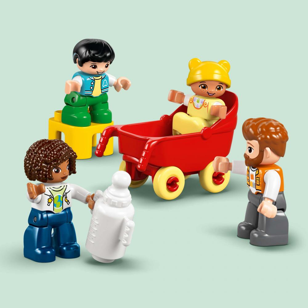 LEGO® DUPLO® Modernes Familienhaus mit Figuren - 3-in-1-Set 166 Teile 10470
