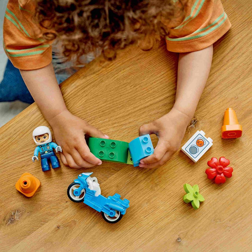 LEGO® DUPLO® Blaues Polizeimotorrad 11 Teile 10471