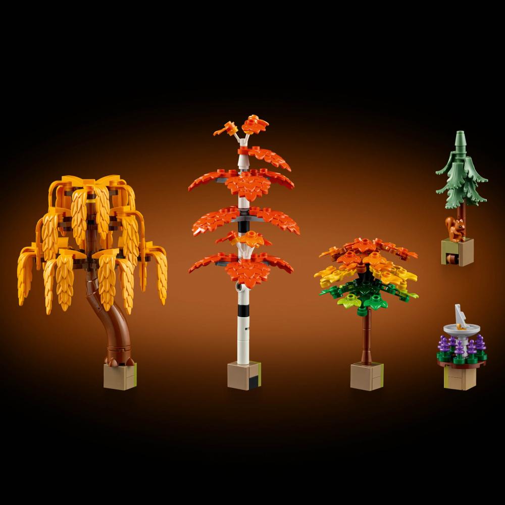 LEGO® Icons Herbstlicher Landhausgarten 1102 Teile 11372