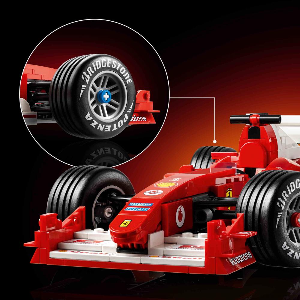 LEGO® Icons Ferrari F2004 und Michael Schumacher 735 Teile 11375