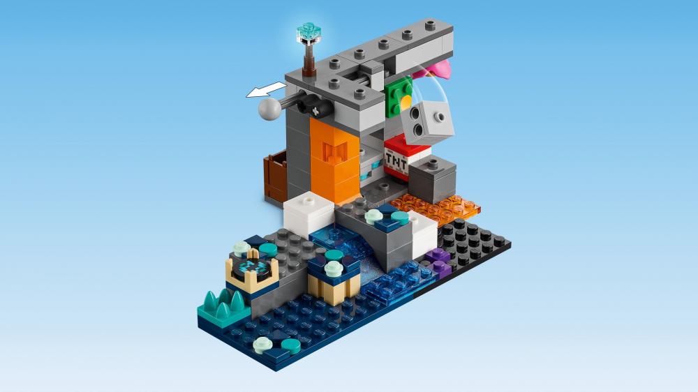 LEGO® Minecraft™ Begegnung mit dem Wächter 238 Teile 21274