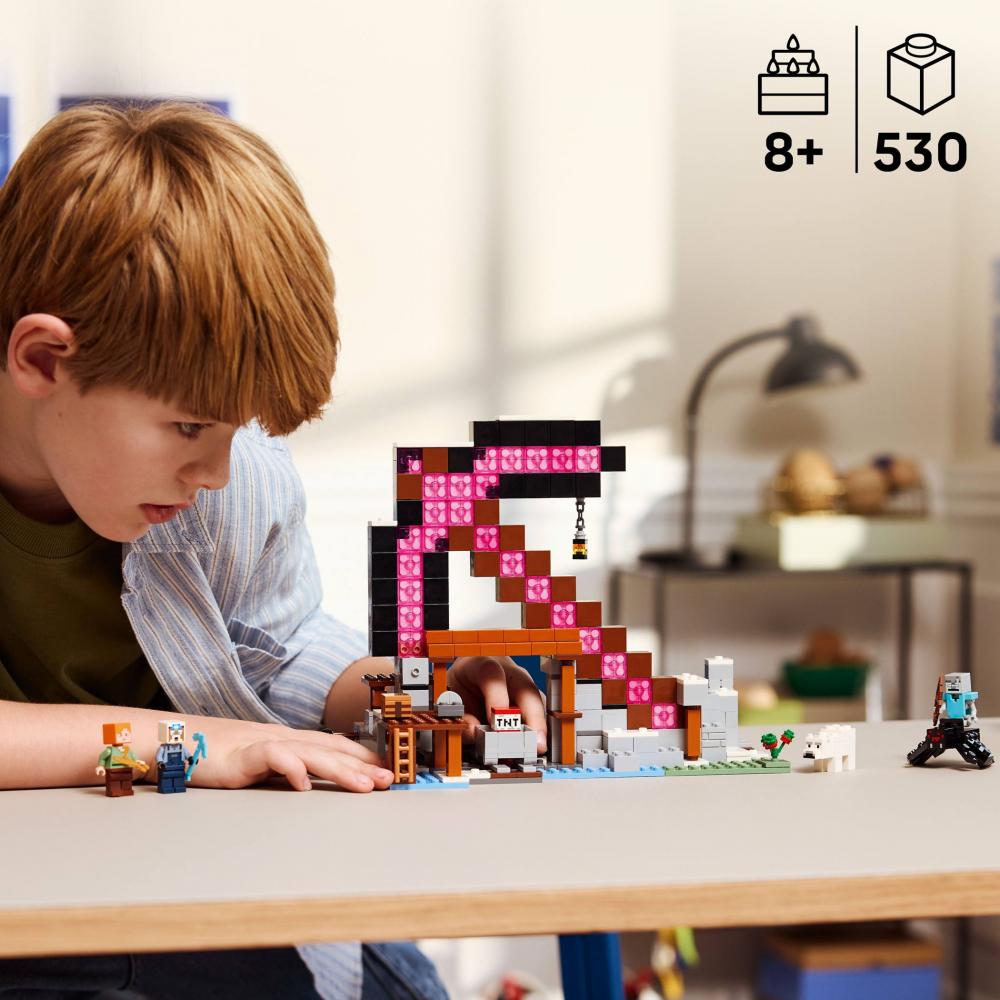 LEGO® Minecraft™ Die Spitzhackenmine 530 Teile 21277