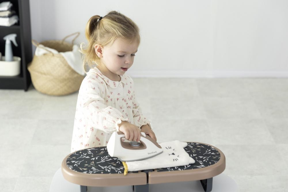 Smoby Spielzeug Spielwelten Haushalt Tefal Bügelbrett faltbar 7600330123