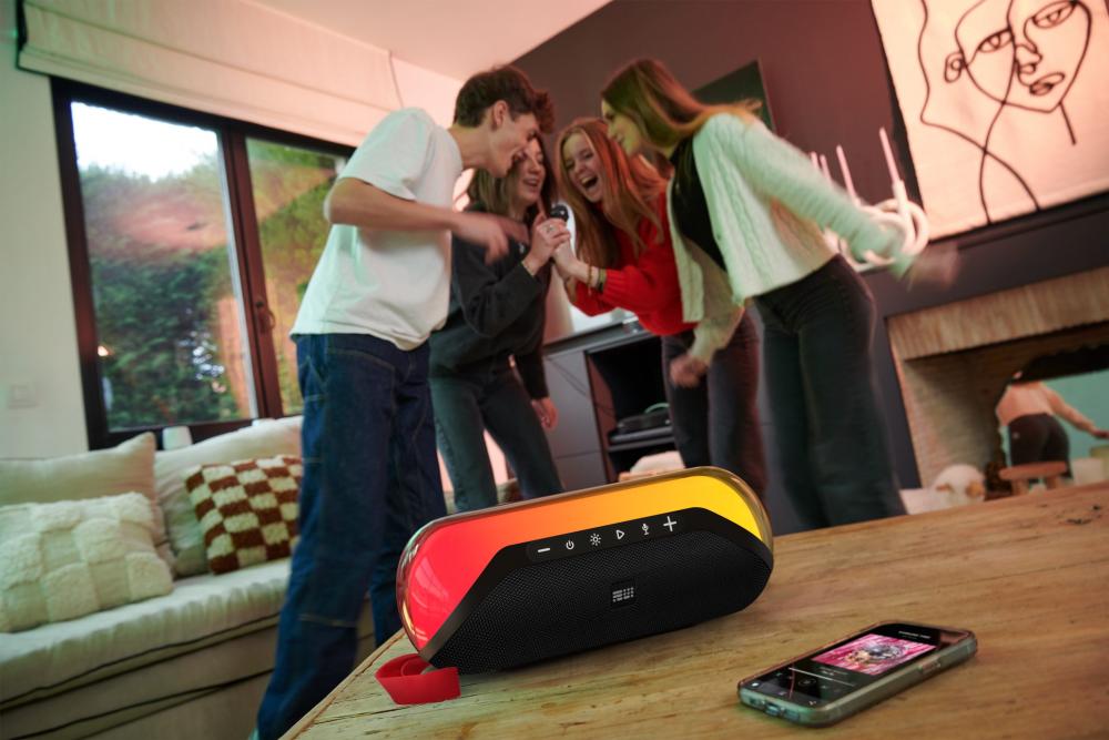 Bigben Bluetooth portabler Lautsprecher Party Lite 2. Gen Disco Licht LED Mikrofon AU389098