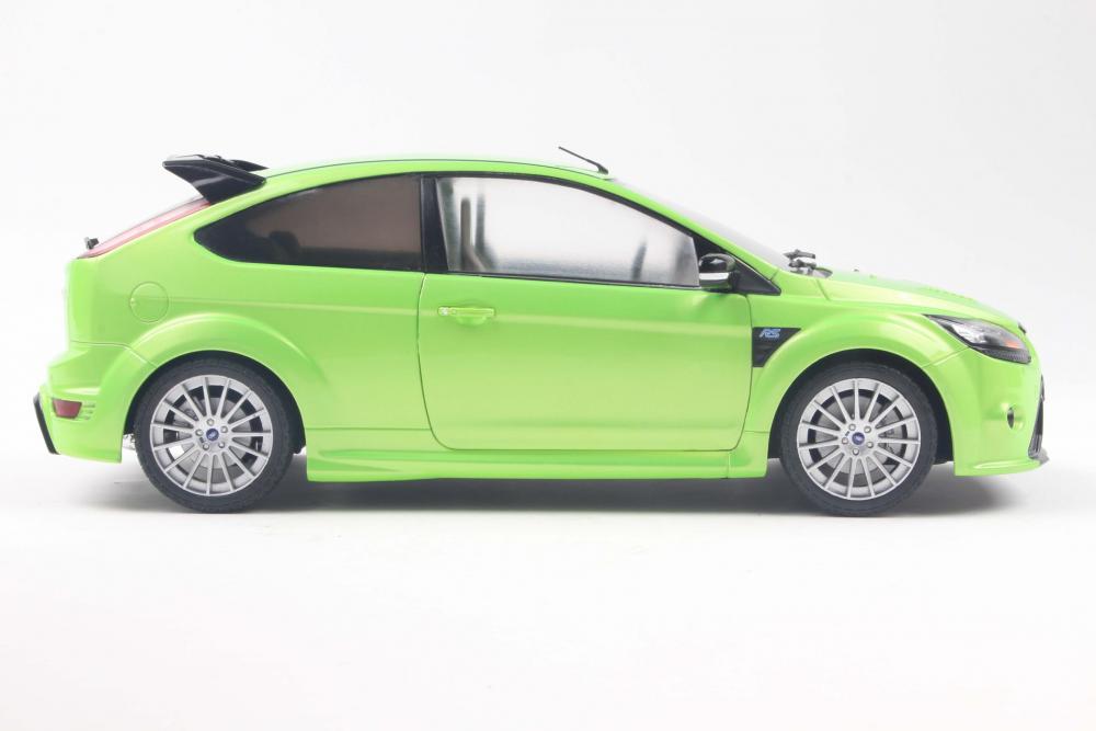 Solido Modellauto Maßstab 1:18 Ford Focus RS MK2 ultimate grün metallic 2009 S1813101