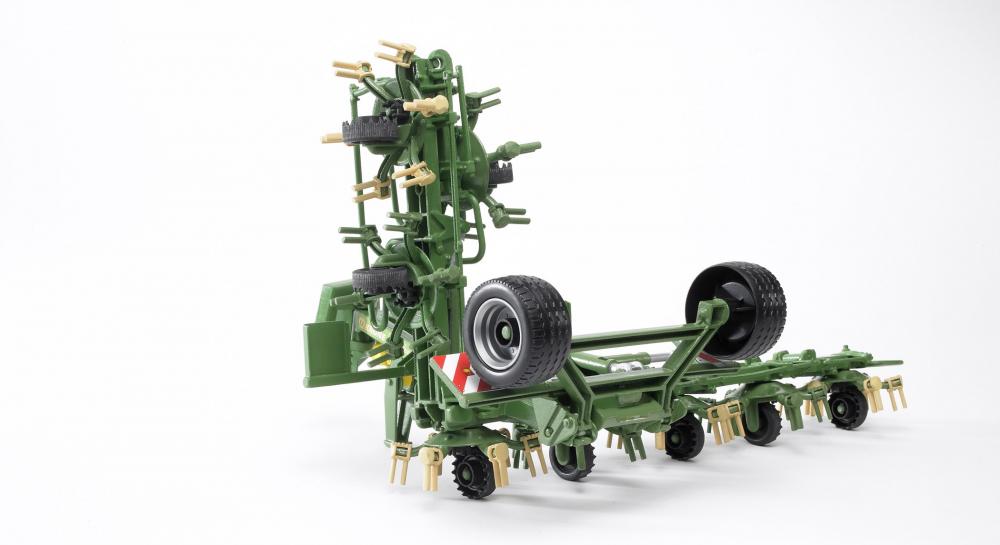 Bruder Spielfahrzeug Landwirtschaft Anhänger Krone Zettwender KWT 8.82 02224