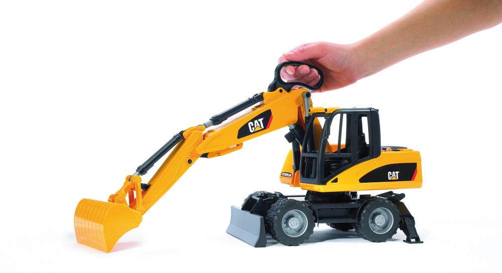Bruder Spielfahrzeug Baustelle Bagger Cat Mobilbagger 02445