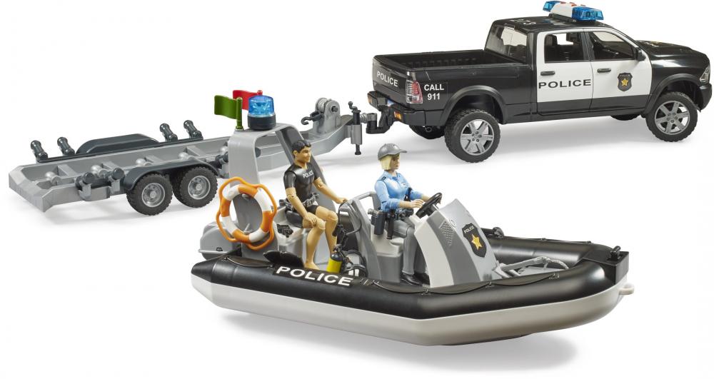 Bruder Spielfahrzeug Polizei RAM 2500 Polizei Pickup, L+S, 2 Fig. + Anhänger + Boot 02507