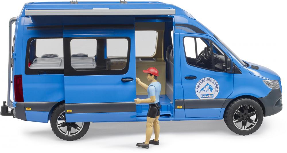 Bruder Spielfahrzeug Freizeit Urlaub MB Sprinter Camper mit Fahrer und Zubehör 02684