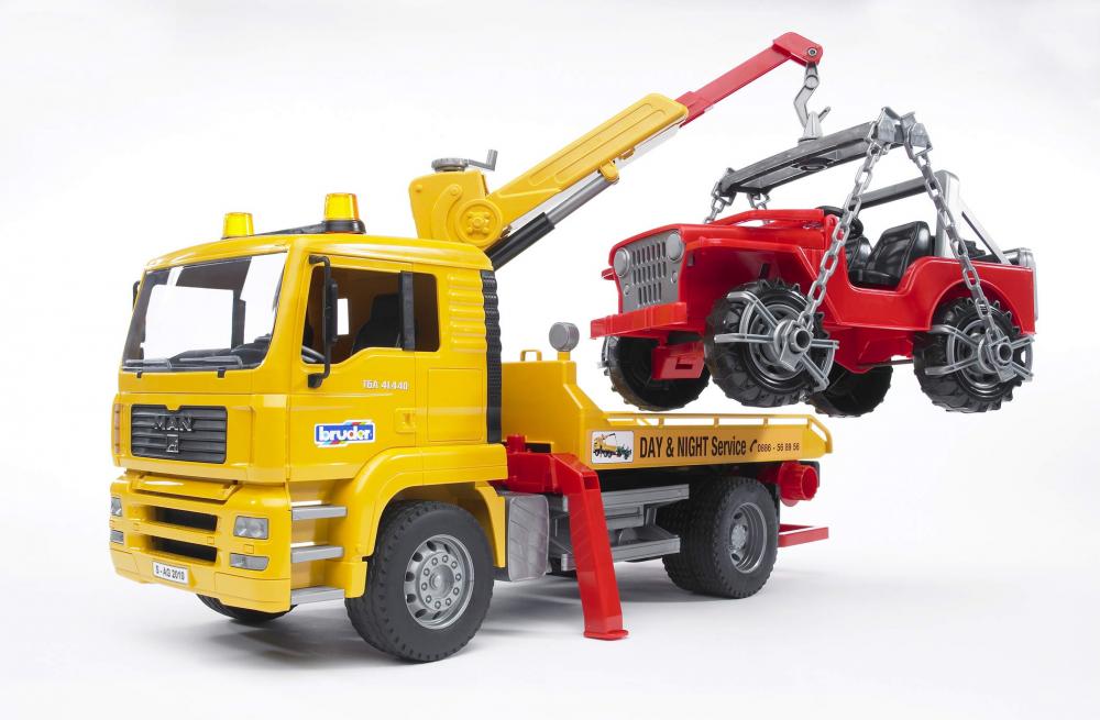 Bruder Spielfahrzeug Baustelle Service-Fahrzeuge MAN TGA Abschlepp-LKW mit Geländewagen 02750