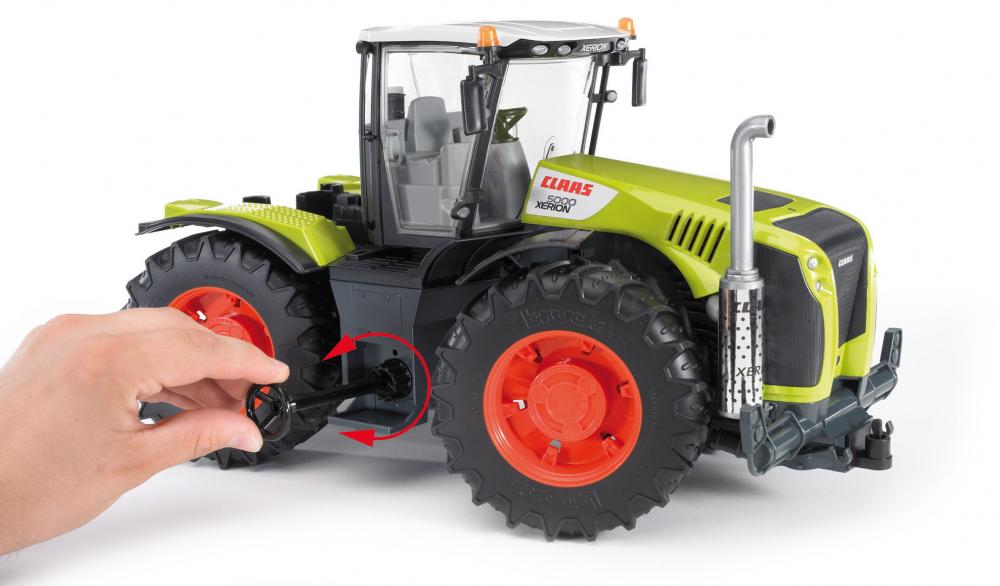 Bruder Spielfahrzeug Landwirtschaft Traktor Claas Xerion 5000 03015