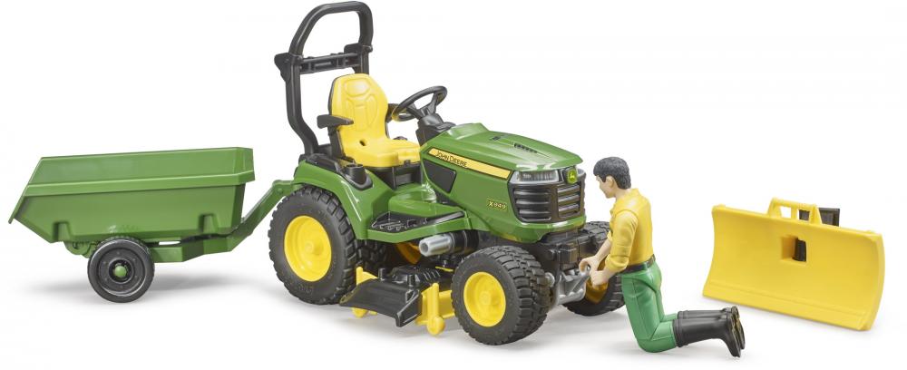Bruder Spielfiguren Set bworld John Deere Aufsitzrasenmäher, Anhänger + Gärtner 62104