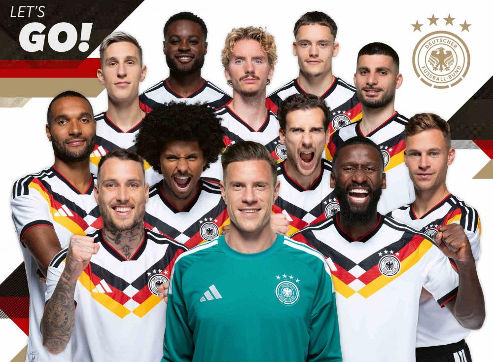 300 Teile Ravensburger Kinder Puzzle XXL DFB Nationalmannschaft Fußball-WM 2026 12004309