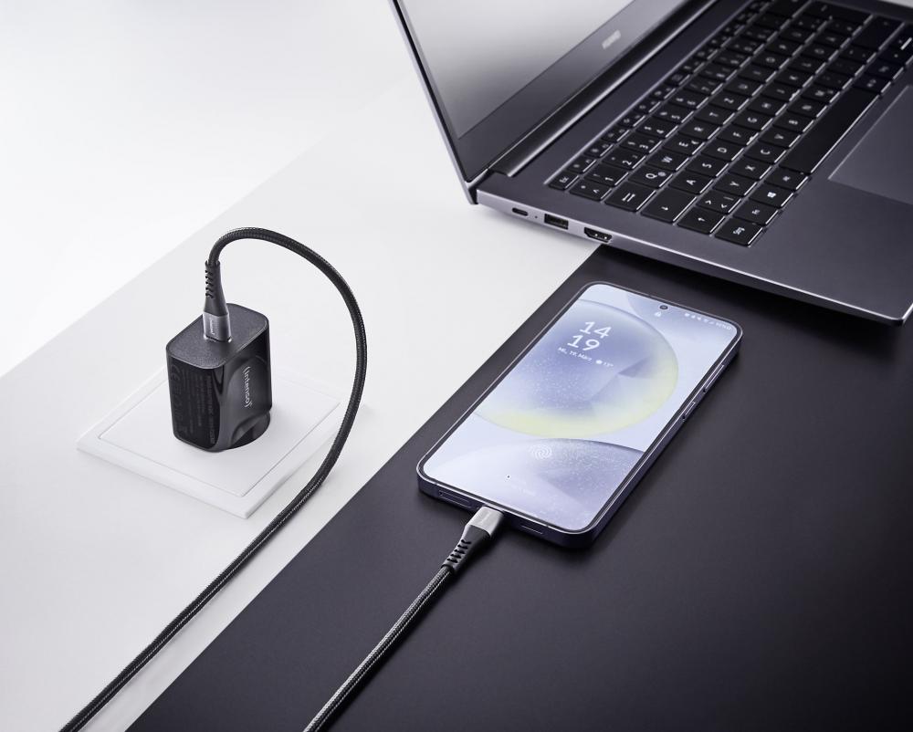 Intenso Ladegerät Power Adapter 20 Watt W20C 1x USB-C für 1 Gerät schwarz