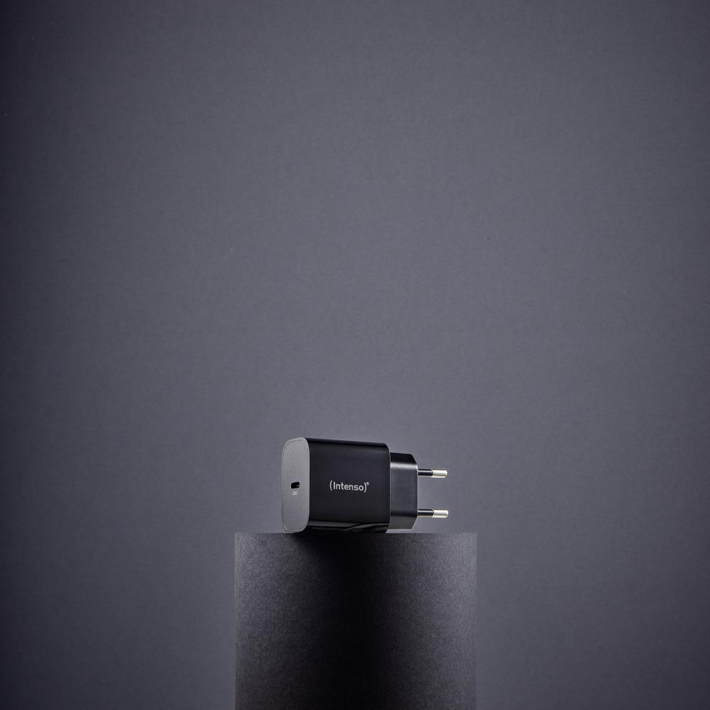 Intenso Ladegerät Power Adapter 20 Watt W20C 1x USB-C für 1 Gerät schwarz
