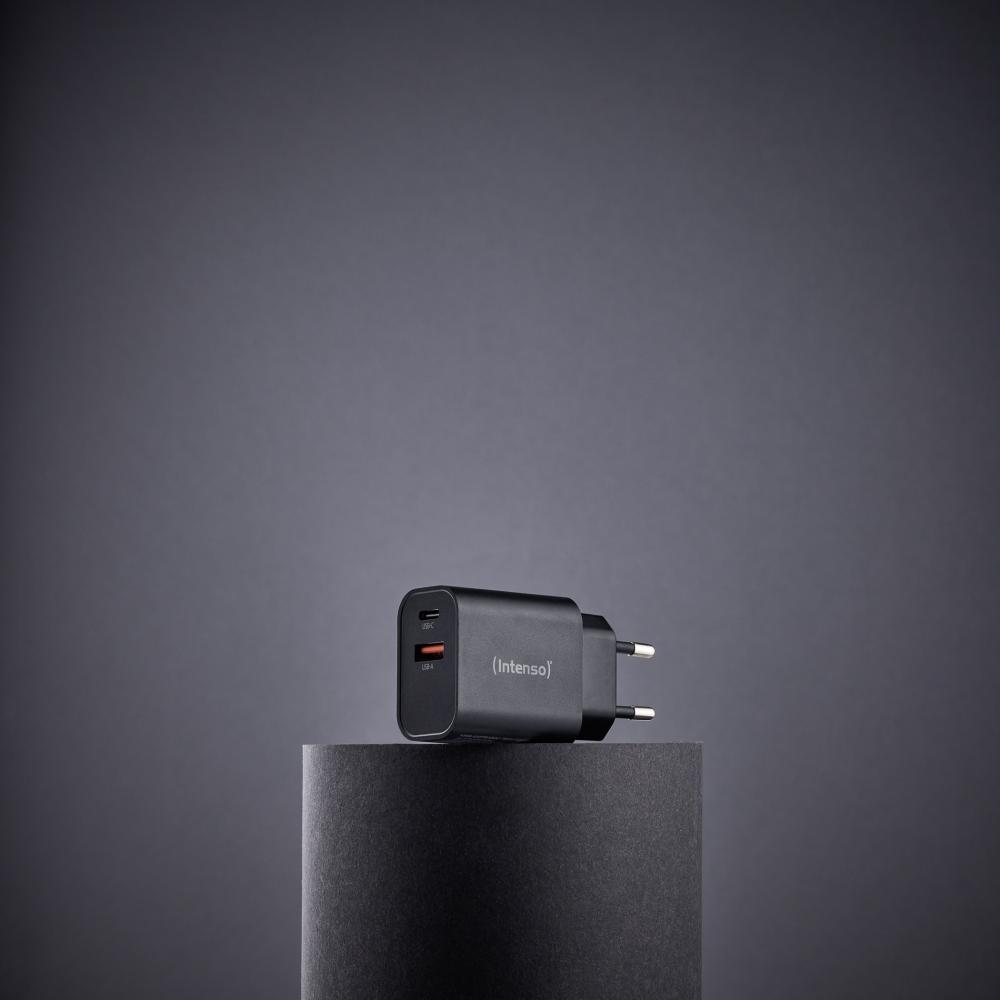 Intenso Ladegerät Power Adapter 30 Watt W30AC 1x USB-A + 1x USB-C für 2 Geräte schwarz