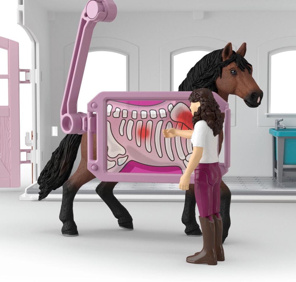 Schleich HORSE CLUB Pferdeklinik Heilende Hufe Set 64 Teile 42787