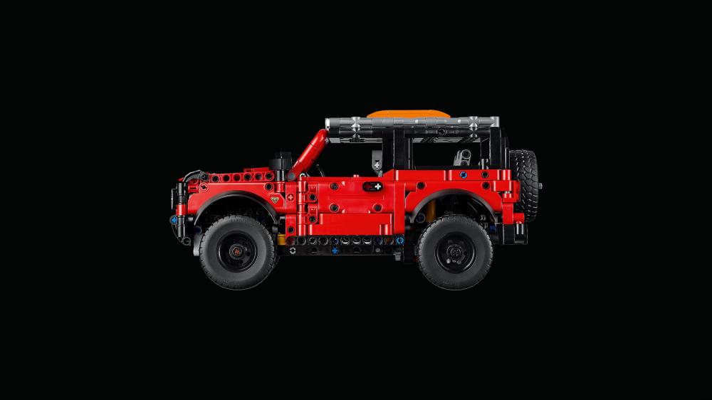 LEGO® Technic Ford Bronco® Offroader 943 Teile 42213