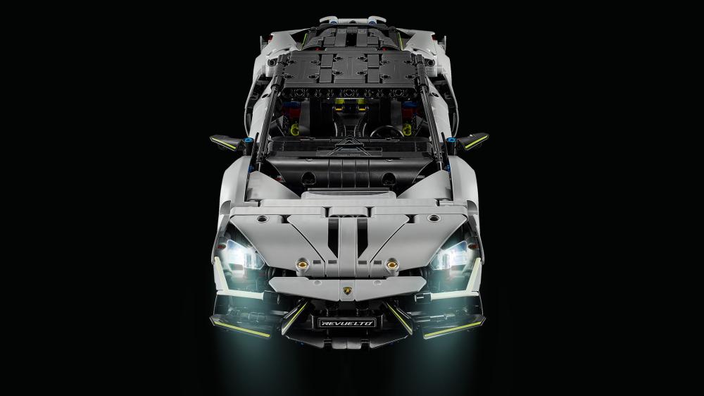 LEGO® Technic Lamborghini Revuelto Supersportwagen 1135 Teile 42214