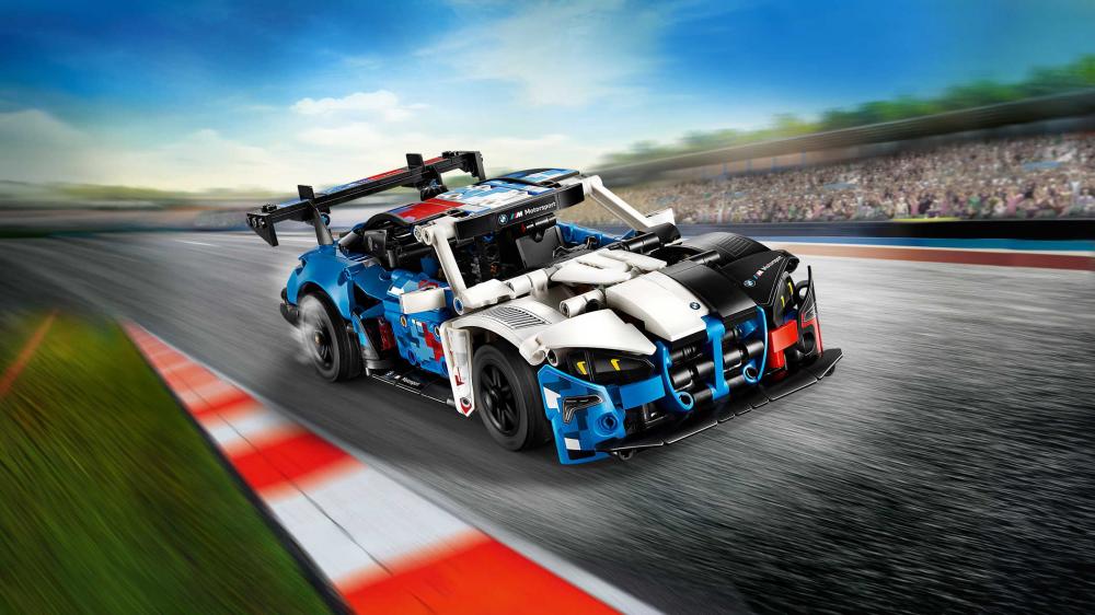 LEGO® Technic BMW M4 GT3 EVO Rennwagen 747 Teile 42226
