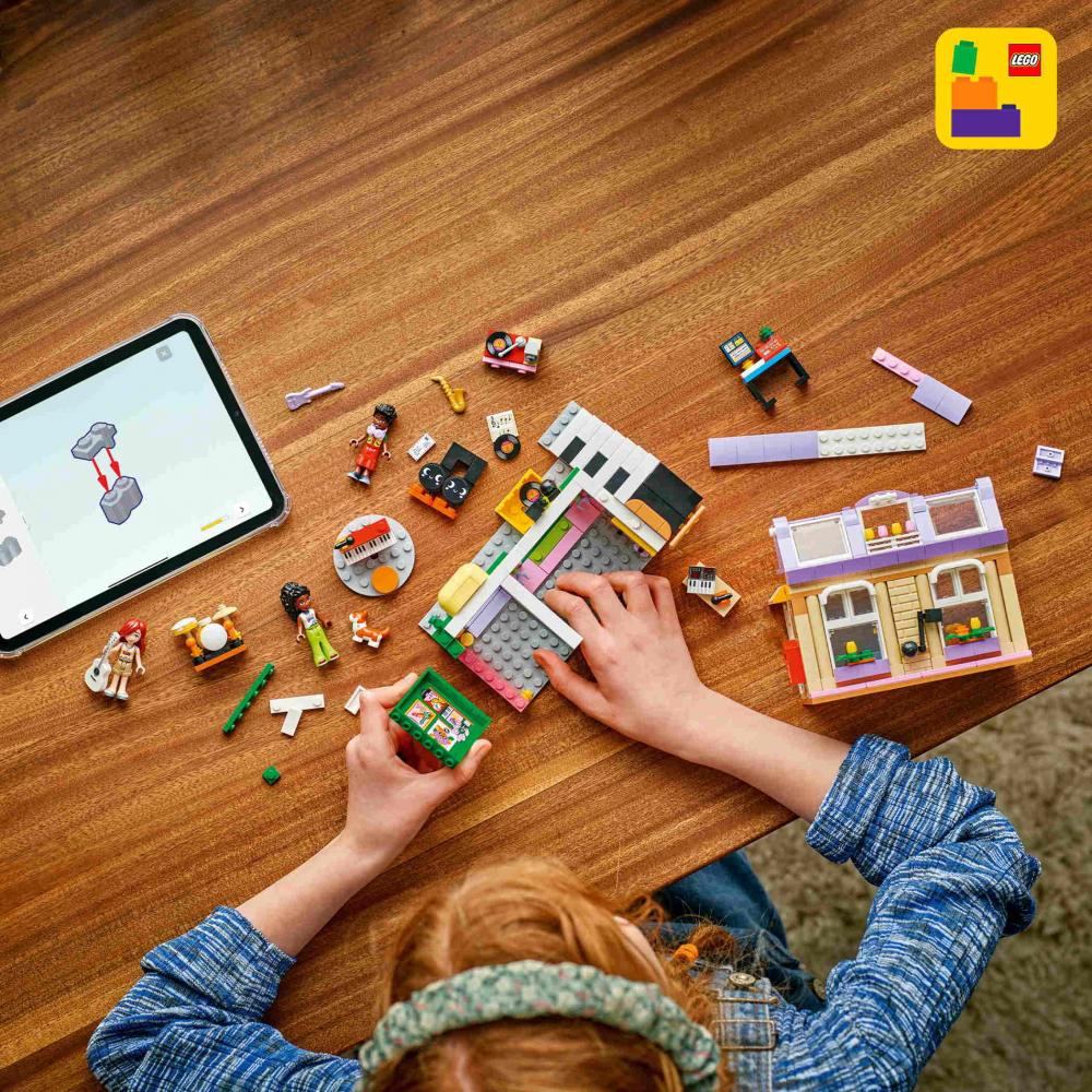 LEGO® Friends Musikladen & Wohnung 483 Teile 42653