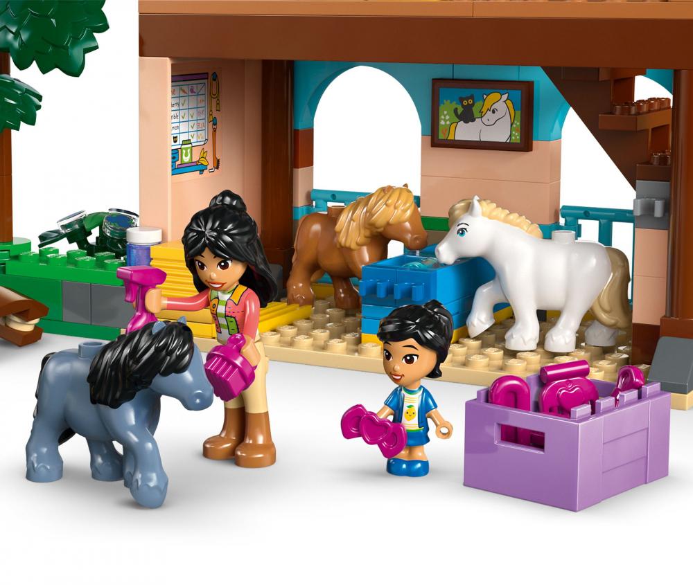 LEGO® Friends Ponyhof & Stall 727 Teile 42654
