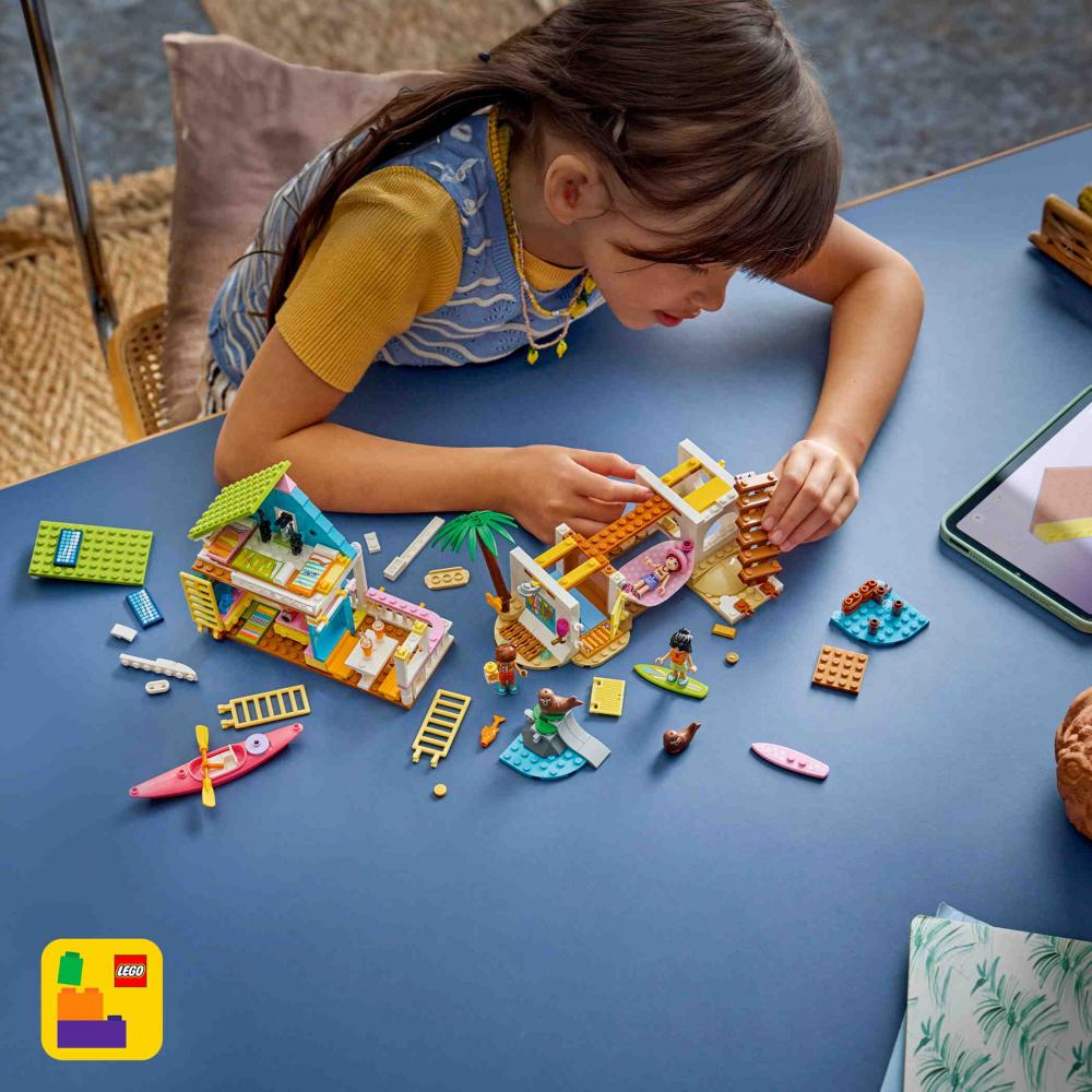 LEGO® Friends Strandhaus mit Robben 400 Teile 42699