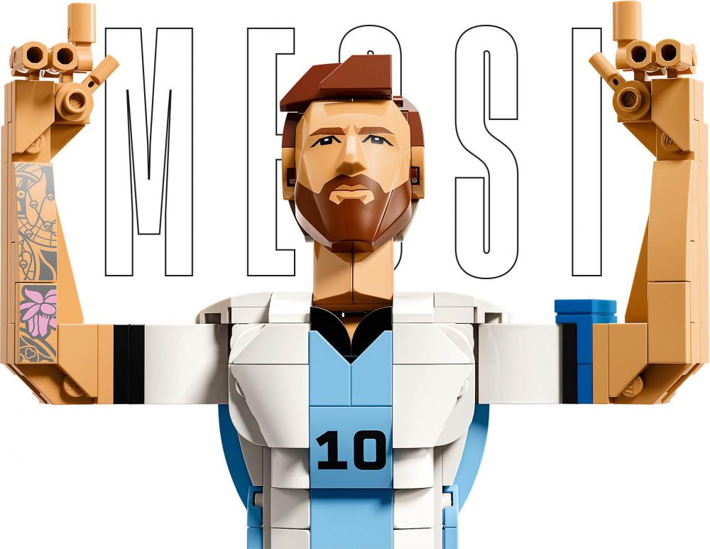 LEGO® Editions Football Lionel Messi - Fußballlegende 958 Teile 43015