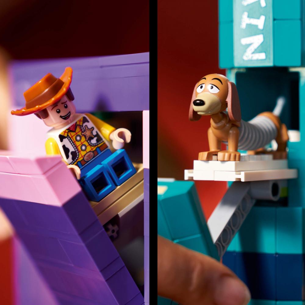 LEGO® Disney Pixar Toy Story: Slinky-Buchstützen 1311 Teile 43301