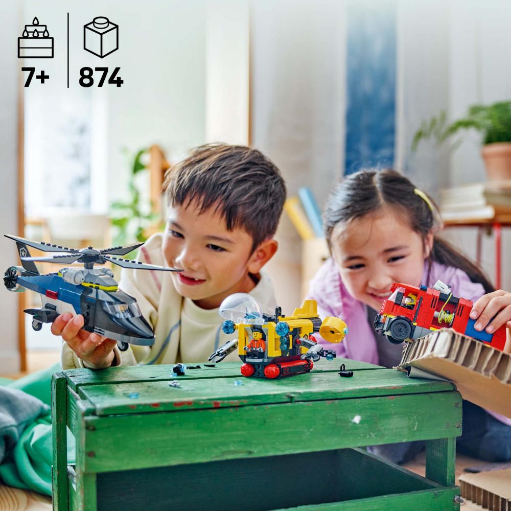LEGO® City Fahrzeuge Kombinationsset mit Hubschrauber, Löschauto und U-Boot 874 Teile 60462