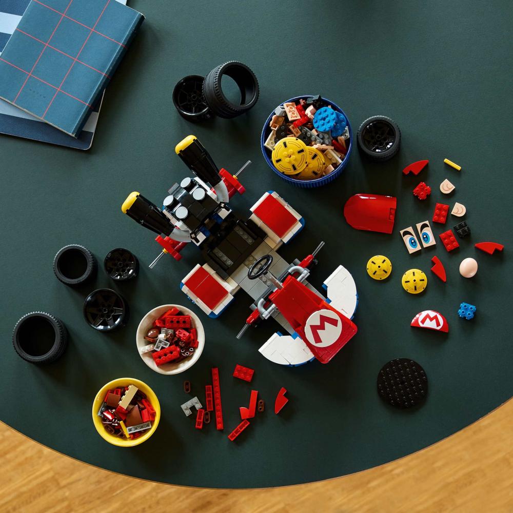 LEGO® Super Mario Mario Kart™ Mario & Standard-Kart 1972 Teile 72037