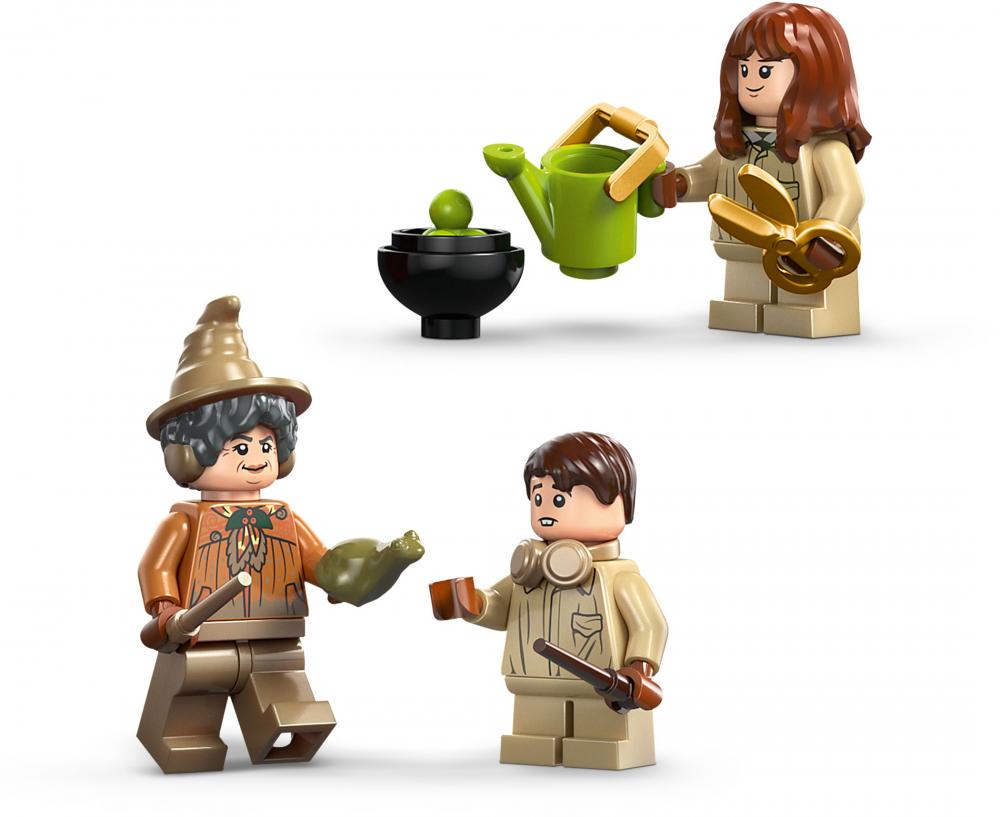 LEGO® Harry Potter™ Schloss Hogwarts™: Kräuterkundeunterricht 390 Teile 76445