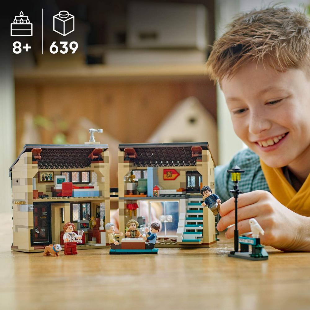 LEGO® Harry Potter™ Ligusterweg: Tante Magdas Besuch 639 Teile 76451