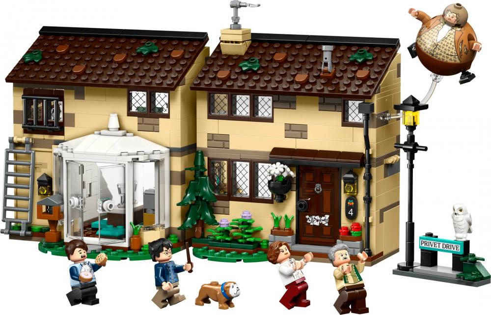 LEGO® Harry Potter™ Ligusterweg: Tante Magdas Besuch 639 Teile 76451