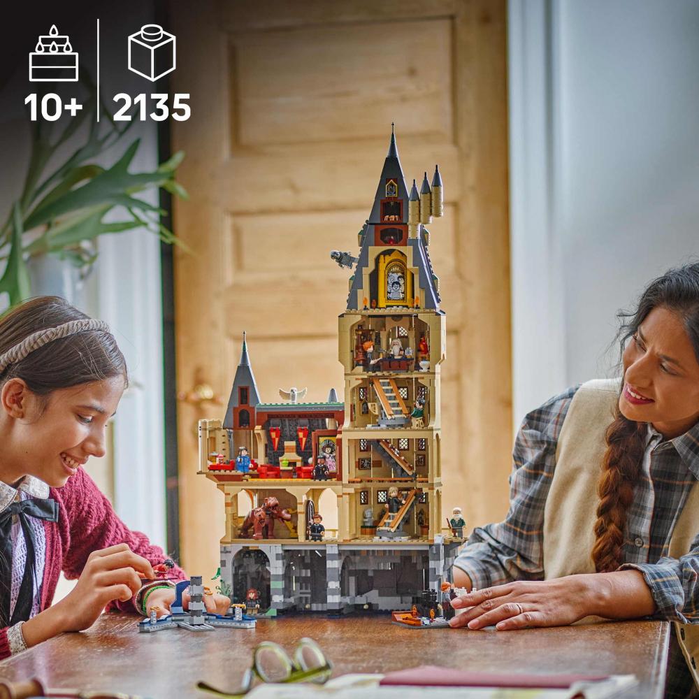 LEGO® Harry Potter™ Schloss Hogwarts™: Der Hauptturm 2135 Teile 76454