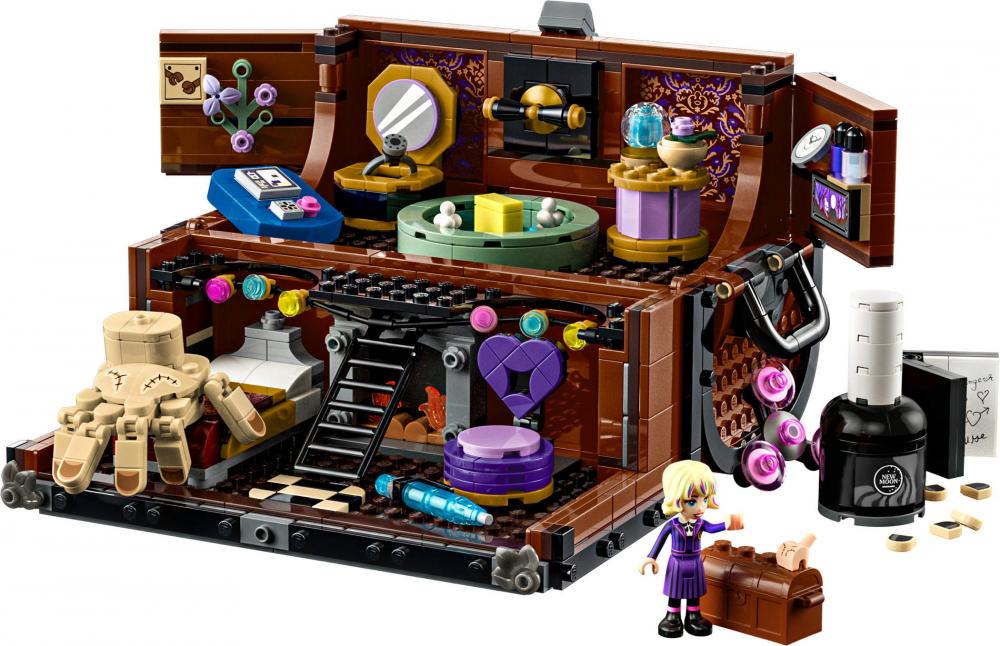 LEGO® Wednesday Die Wohnung des Eiskalten Händchens 828 Teile 76785
