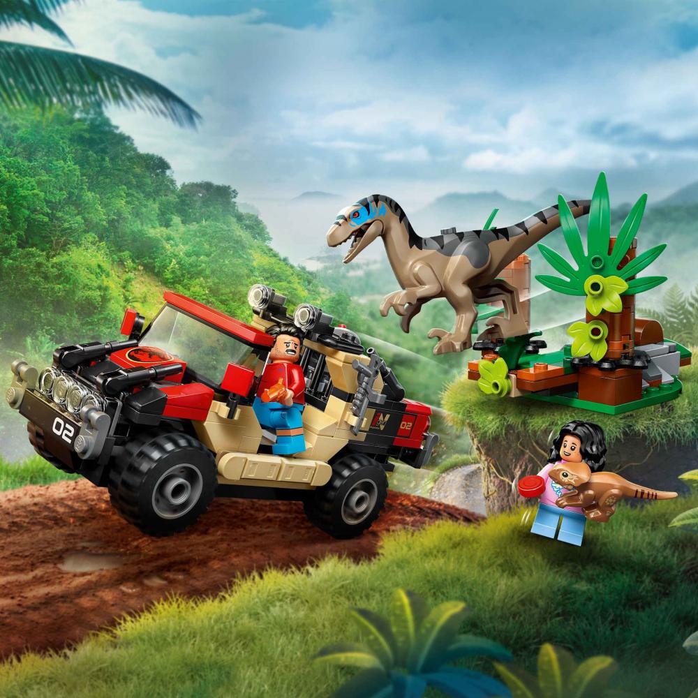 LEGO® Jurassic World™ Raptor: Verfolgungsjagd mit dem Geländewagen 285 Teile 76972