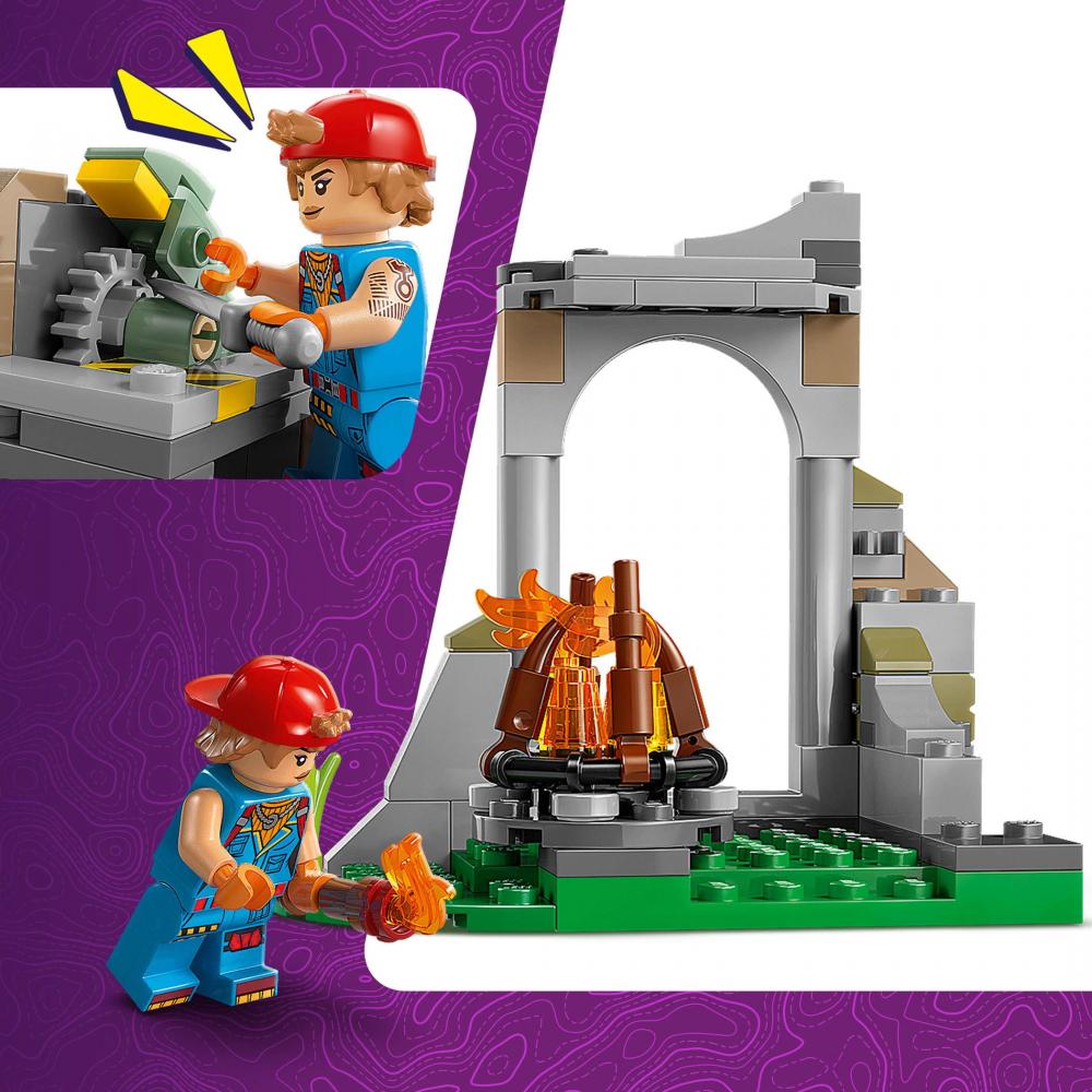 LEGO® Fortnite Das Lager von Schali und der Zündkerzenkünstlerin 250 Teile 77075